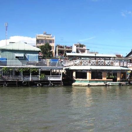 Floating Hotel 쩌우독 외부 사진